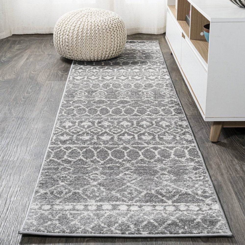 Izil Moroccan Beni Souk Area Rug