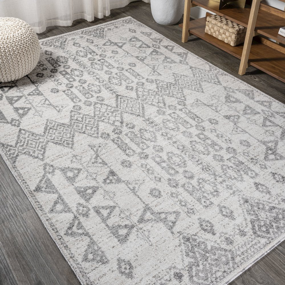 Idris Tribal Diamond Geometric Area Rug