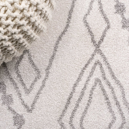 Rih Moroccan Style Diamond Area Rug
