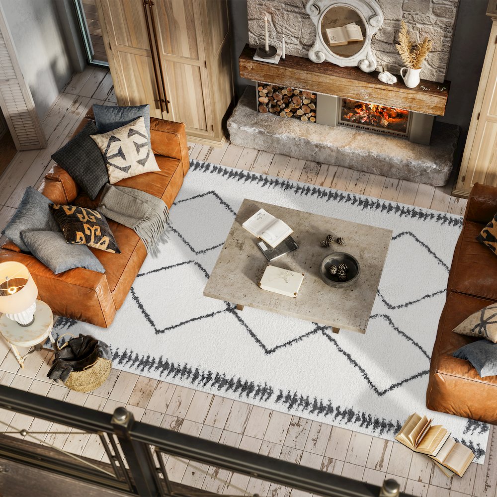 Calvia Moroccan Diamond Shag Area Rug