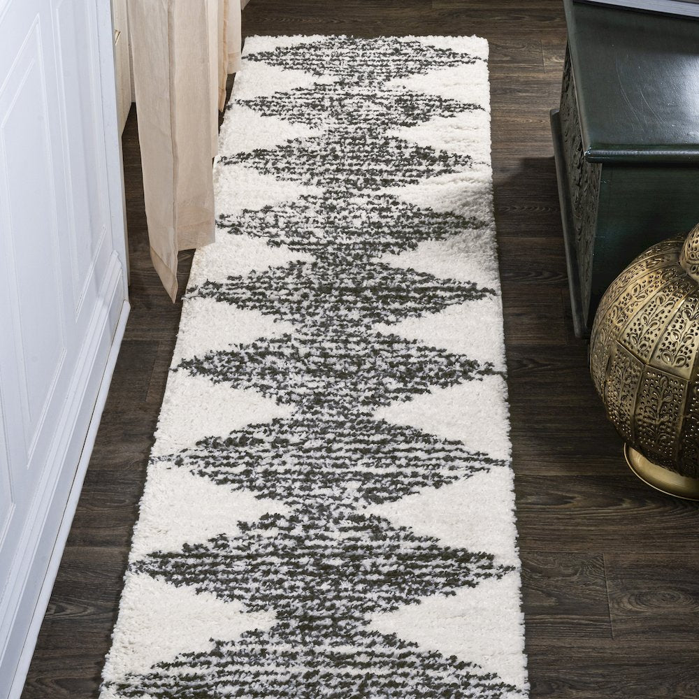 Elm Diamond Stripe Geometric Shag Area Rug