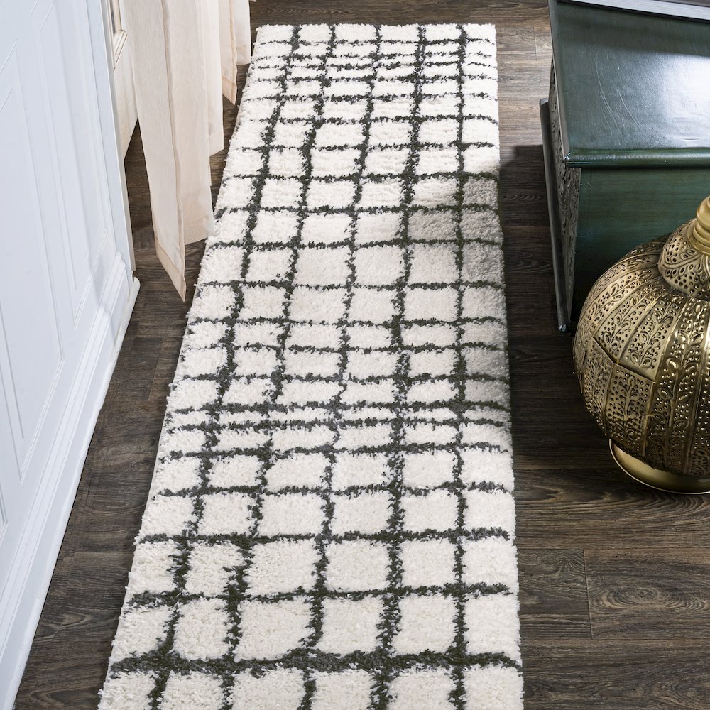 Arenal Geometric Grid Shag Area Rug