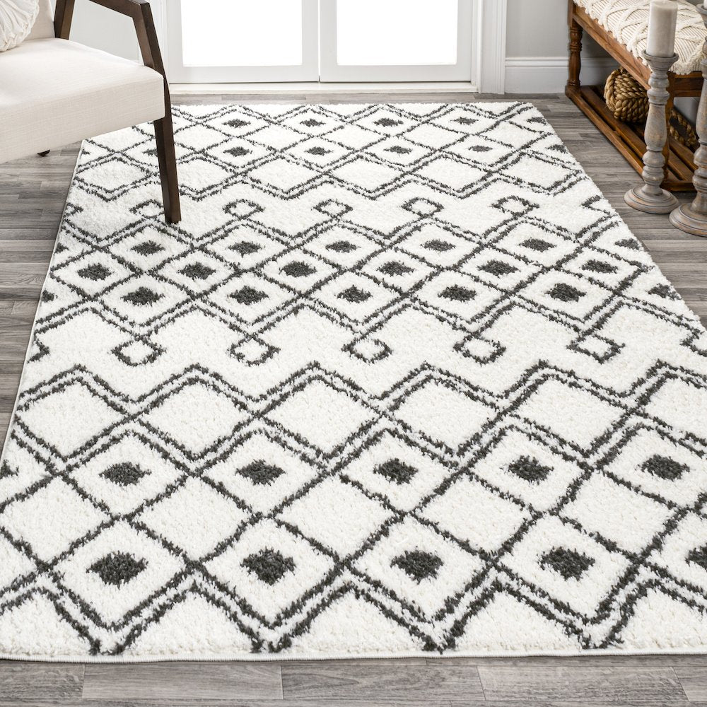 Caimari Moroccan Diamond Shag Area Rug