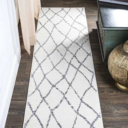 Illi Moroccan Diamond Trellis Area Rug