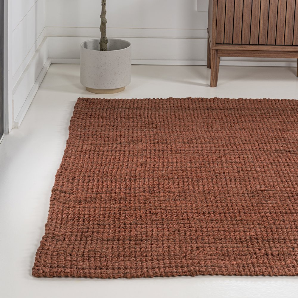 Pata Hand Woven Chunky Jute Area Rug