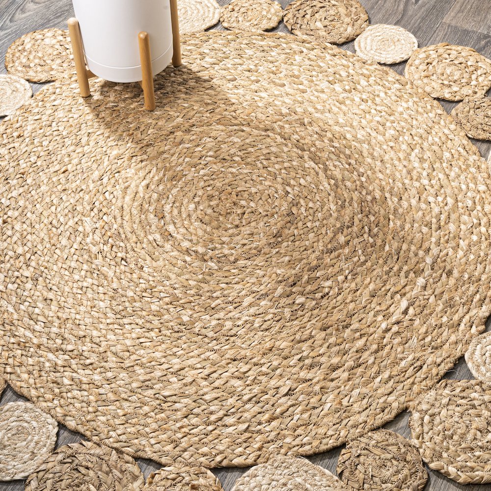 Eden Round Area Rug