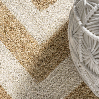 Piper Two Tone Chevron Round Jute Area Rug