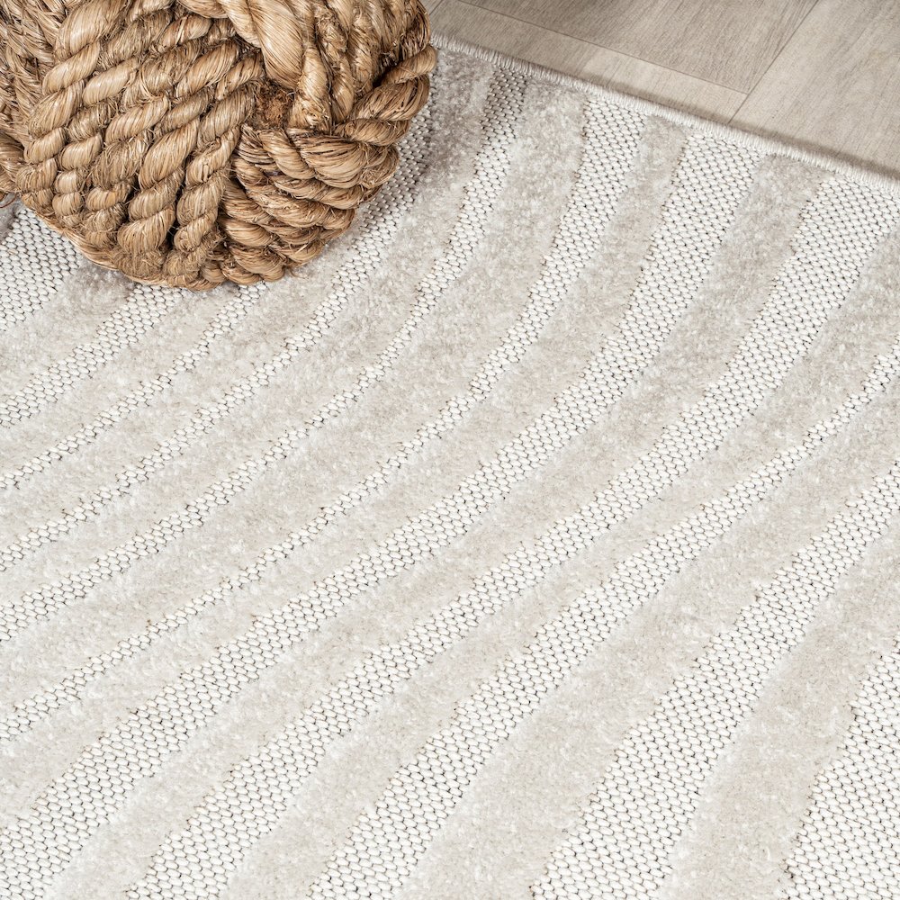 Maribo Abstract Groovy Striped Area Rug