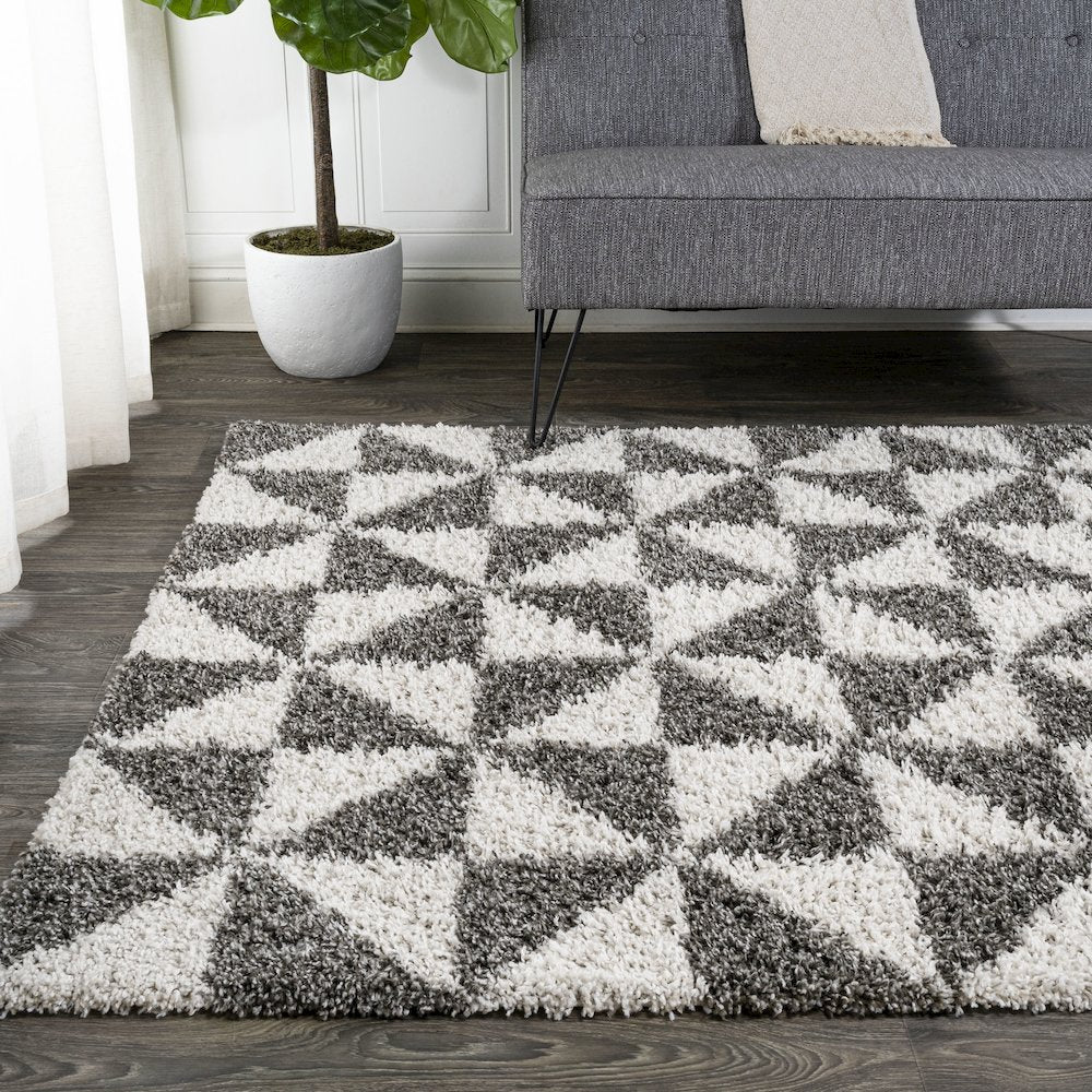 Alcudia Geometric Shag Area Rug
