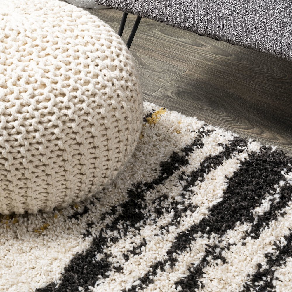 Nova Modern Bold Strie Shag Area Rug