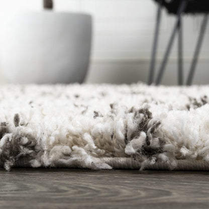 Algaida Moroccan Diamond Shag Area Rug