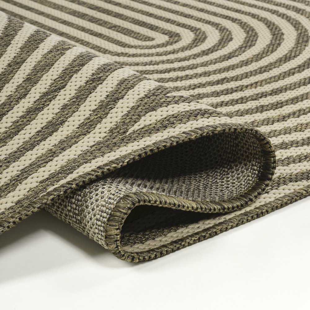 Beige/Brown 2 ft. x 8 ft. Indoor/Outdoor Shaped Runner Rug