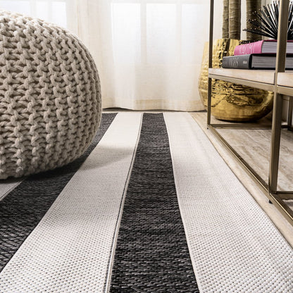 Aveiro Wide Stripe Indoor/Outdoor Area Rug