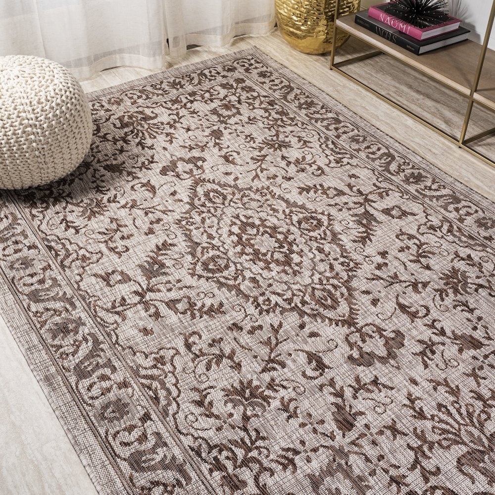 Jerash Ornate Medallion Indoor/Outdoor Area Rug