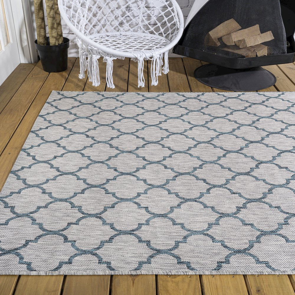 Arabesque Ogee Trellis Indoor/Outdoor Area Rug