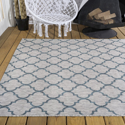 Arabesque Ogee Trellis Indoor/Outdoor Area Rug