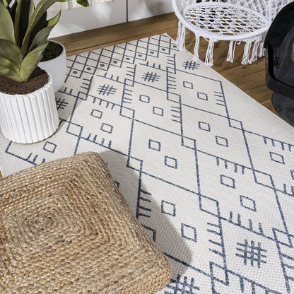Boho Moroccan Indoor/Outdoor Area Rug