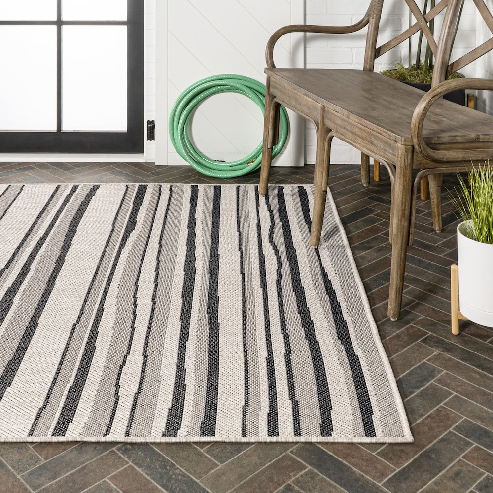 Castara Wavy Stripe Modern Indoor/Outdoor Area Rug