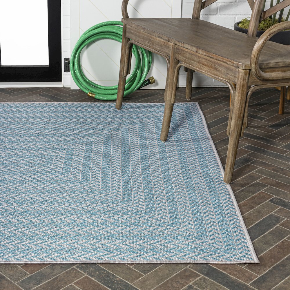 Chevron Modern Concentric Squares Indoor/Outdoor Area Rug