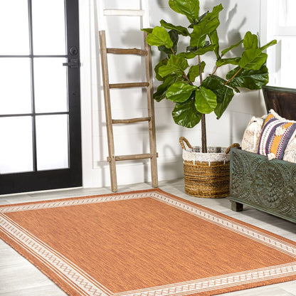 Lucia Classic Diamond Border Indoor/Outdoor Area Rug