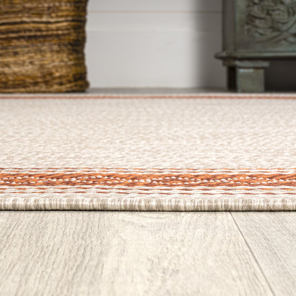 Lucia Classic Diamond Border Indoor/Outdoor Area Rug