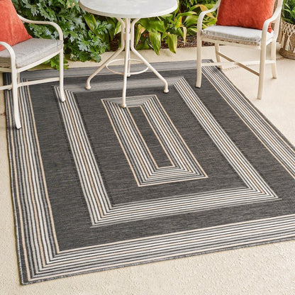 Nautical Mitre Stripe Reversible Machine-Washable Indoor/Outdoor Runner Rug