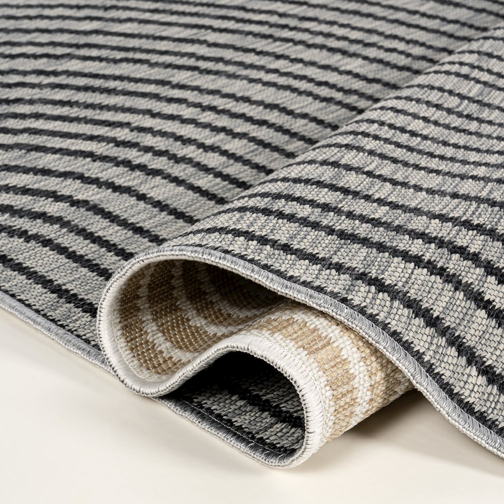 Arch Stripe Reversible Machine-Washable Indoor/Outdoor Runner Rug
