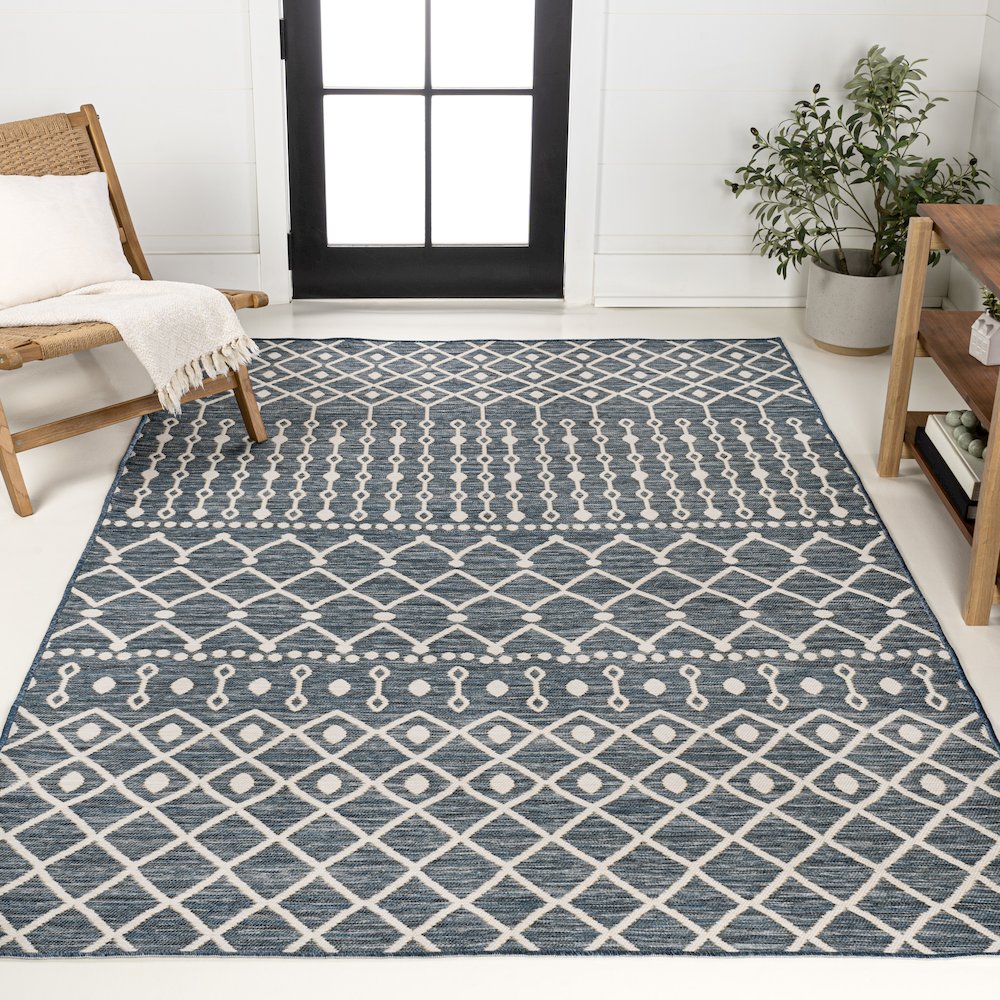 Geometric Moroccan Reversible Machine-Washable Indoor/Outdoor Area Rug
