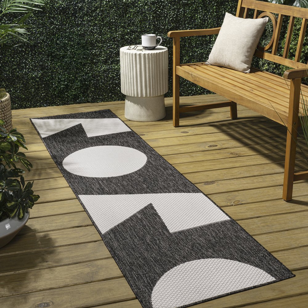 Two-Tone Black/Cream 2 ft. x 8 ft. Indoor/Outdoor Runner Rug