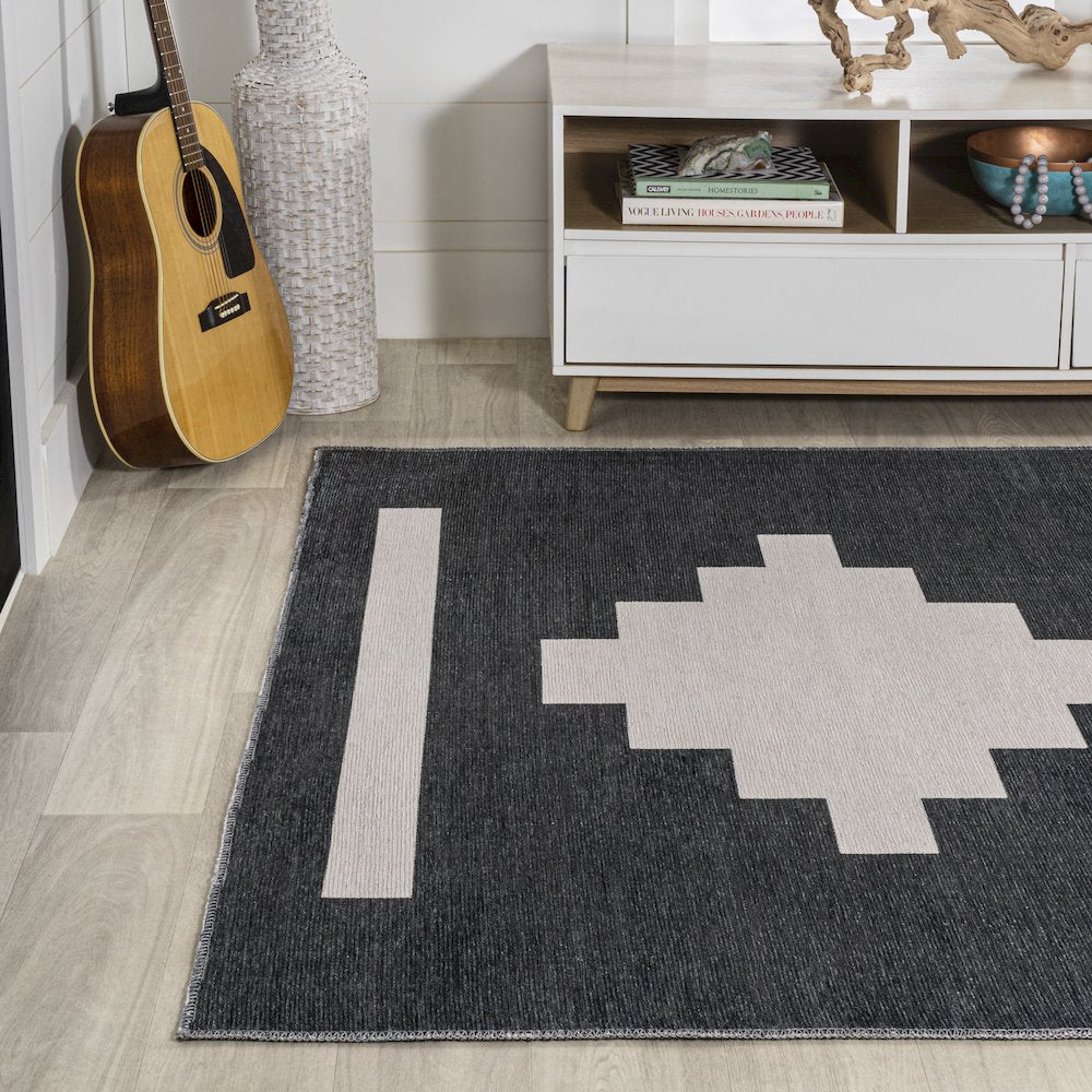 Adriel Geometric Tribal Medallion Machine Washable Area Rug