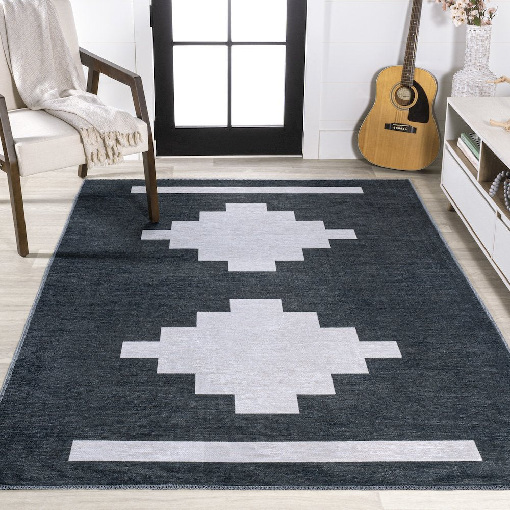 Adriel Geometric Medallion Machine-Washable Area Rug