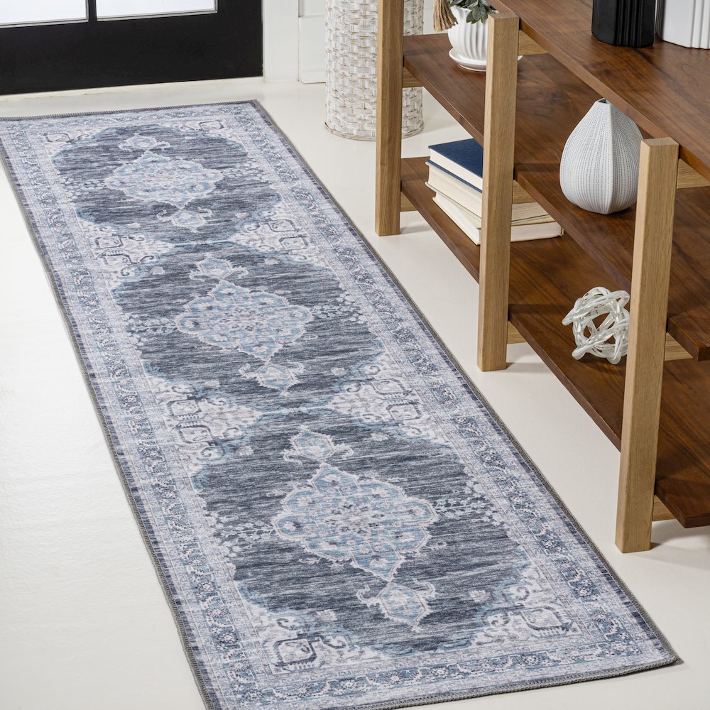 Wincer Chenille Cottage Medallion Machine-Washable Runner Rug