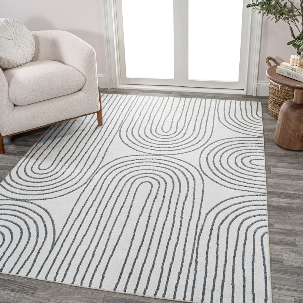 Doodle Contemporary Glam Geometric Machine-Washable Area Rug