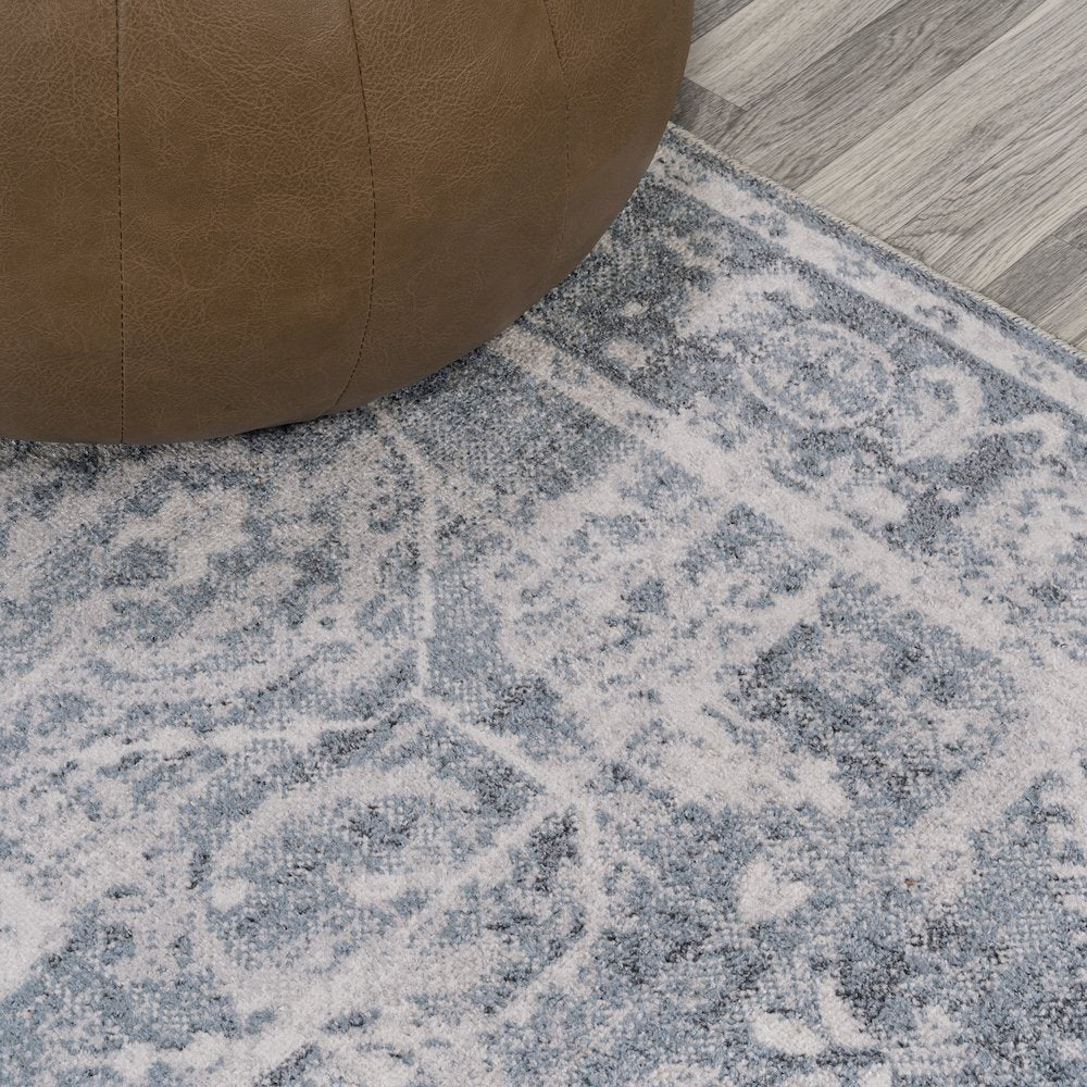 Shaii Global Medallion Low-Pile Machine-Washable Runner Rug