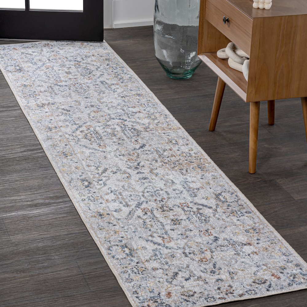Brandy Rustic Border Low-Pile Machine-Washable Runner Rug