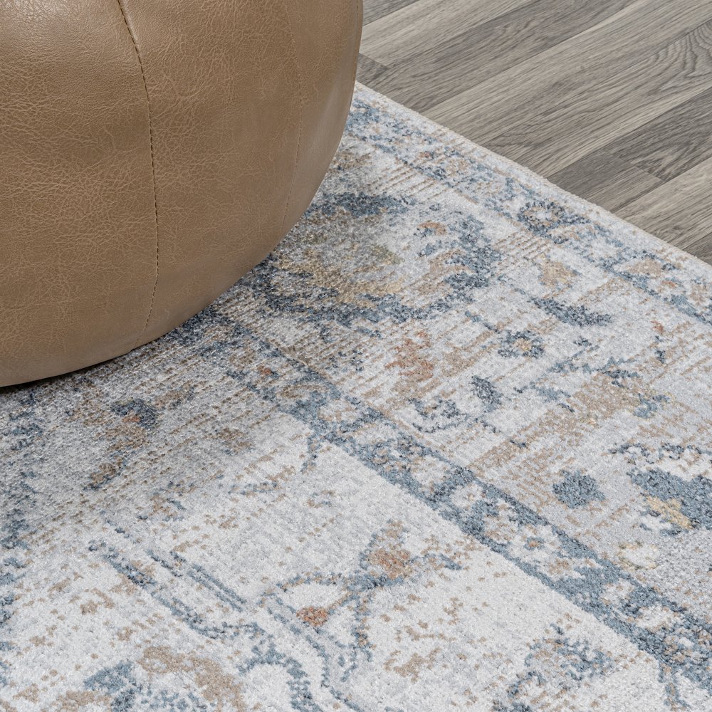 Brandy Rustic Border Low-Pile Machine-Washable Runner Rug