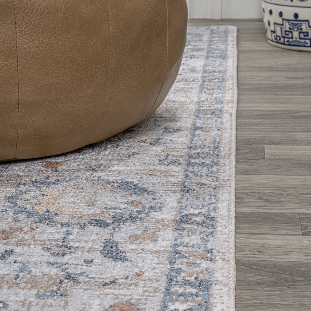 Brandy Rustic Border Low-Pile Machine-Washable Runner Rug