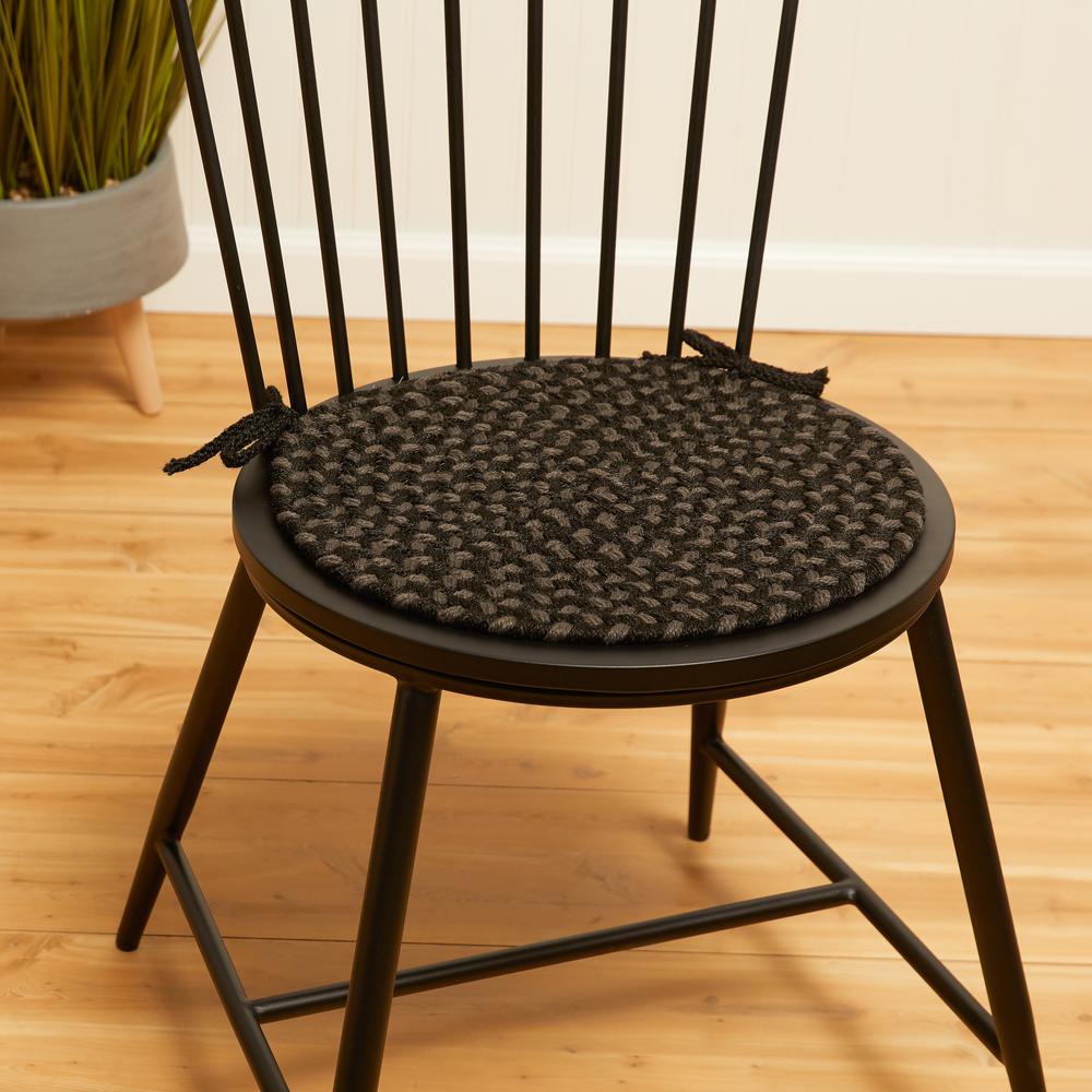Twin River Black Multi 2X4 Oval