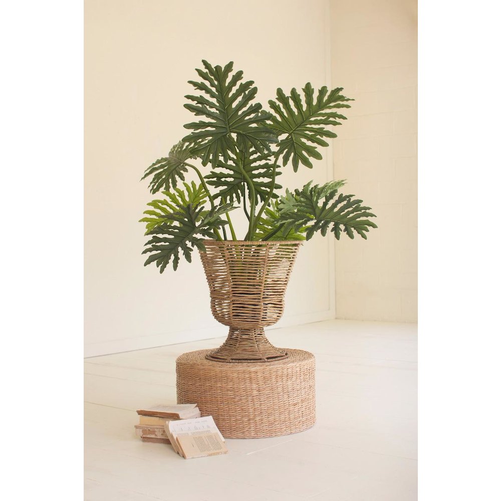 Iron And Seagrass Urn - Short