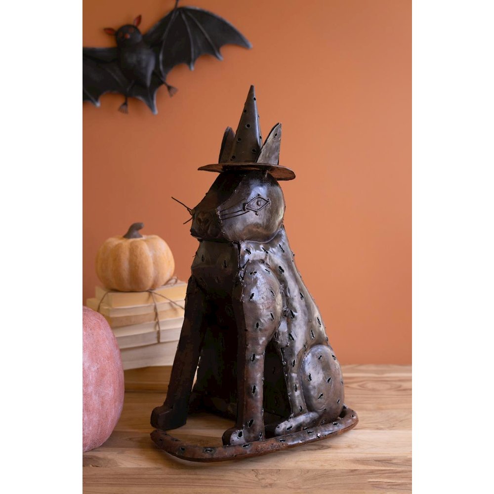 3d Cat with Witch Hat