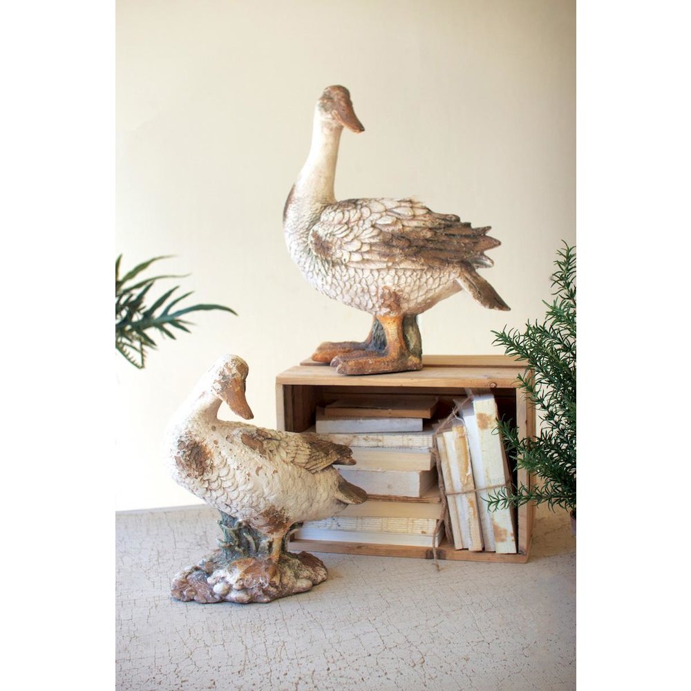 Faux Concrete Duck - Head To The Side