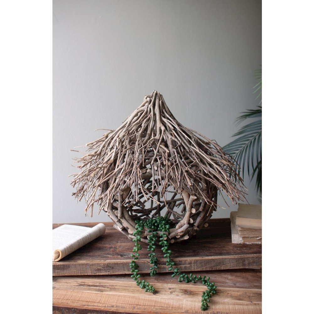 Round Tea Twig Bird House With Roof