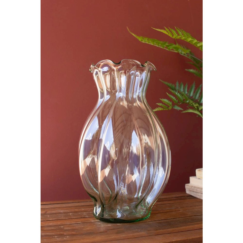 Glass Melon Vase With Ruffled Edge
