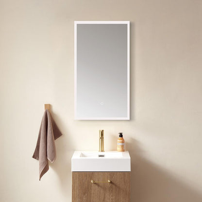Vinnova 18''  Rectangle Illuminated Bathroom/Vanity Wall Mirror