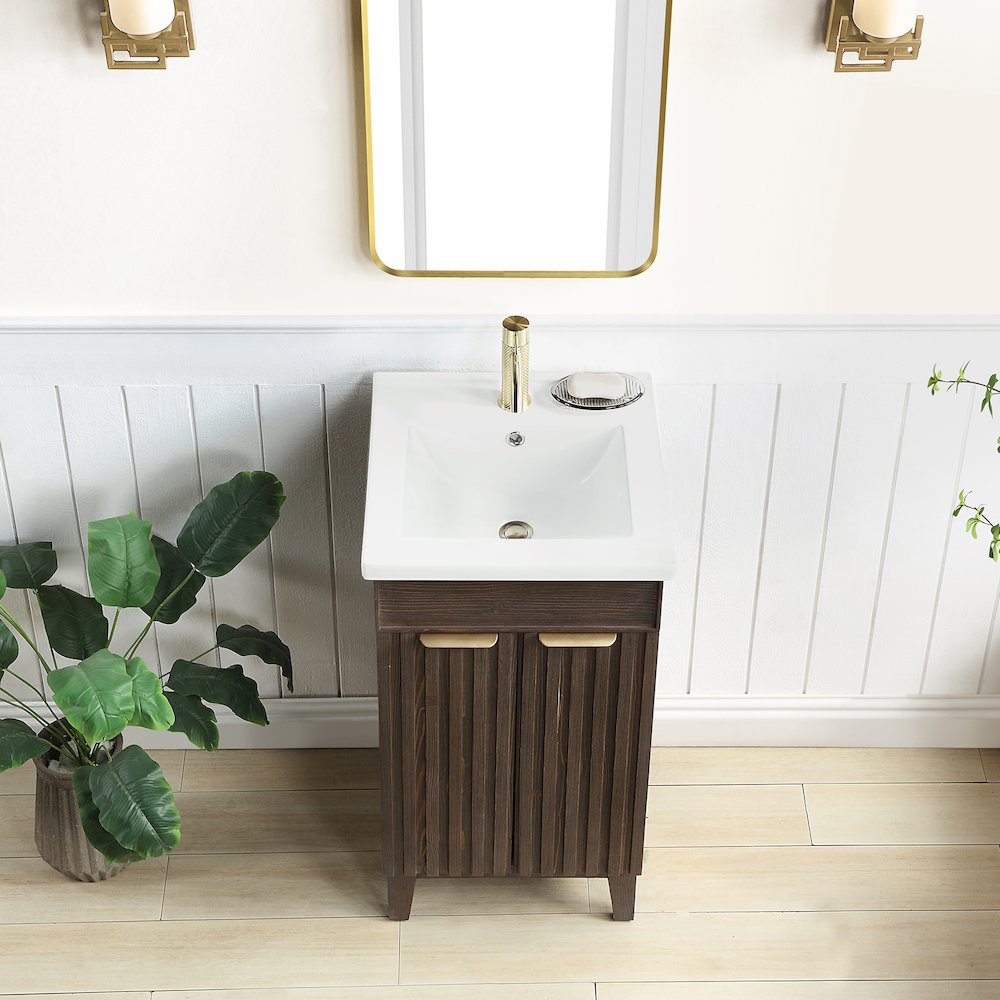 Palos 18" Free-standing Single Bath Vanity in Spruce Aged Brown