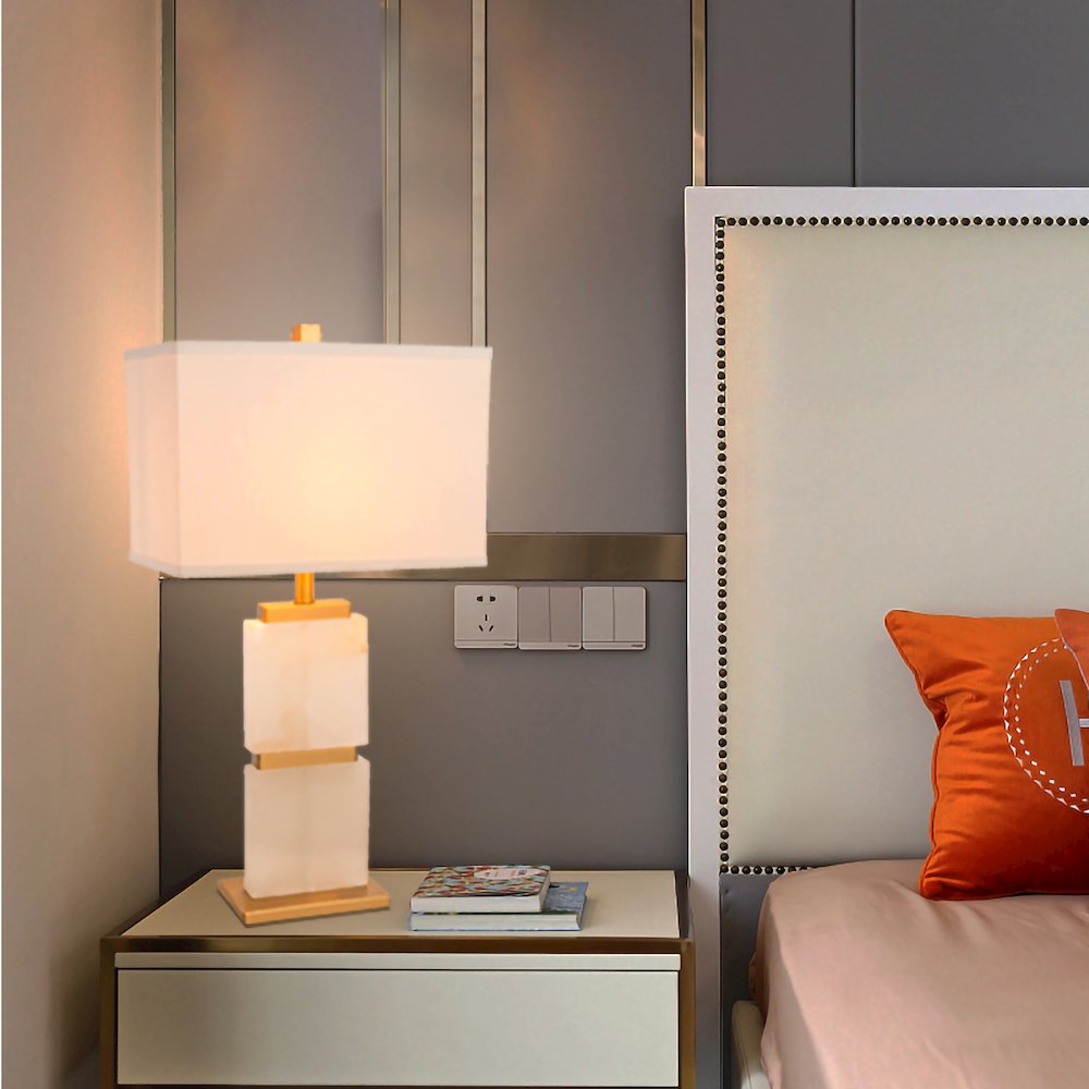 1-Light Gold Table Lamp With A White Alabaster Stone And A Drum