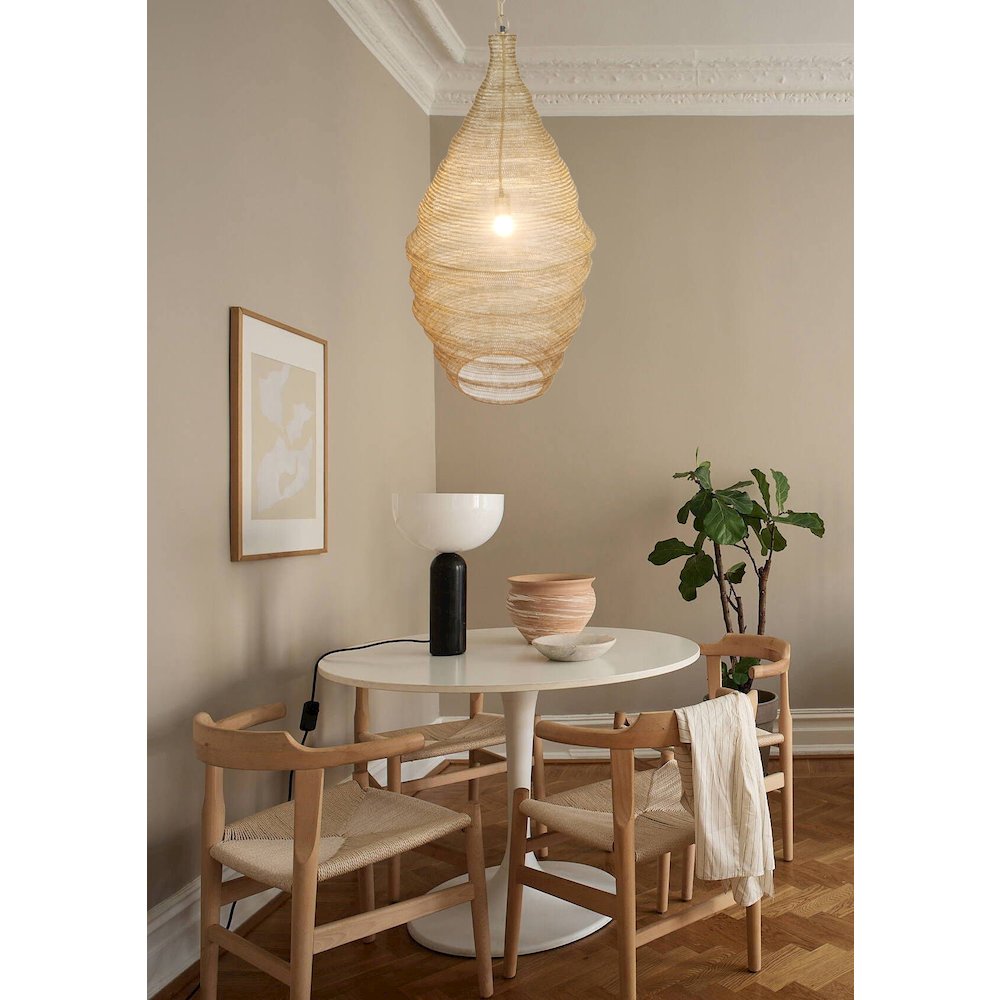 1-Light Gold Pendant With A Chain Basket Shade