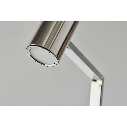 Newman Task Lamp w. Wireless Charging