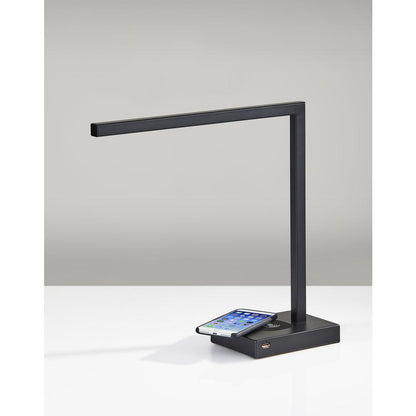 Aidan AdessoCharge LED Desk
Lamp