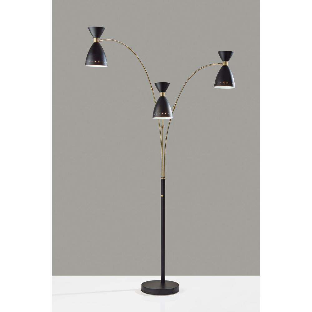 Oscar 3-Arm Arc Lamp